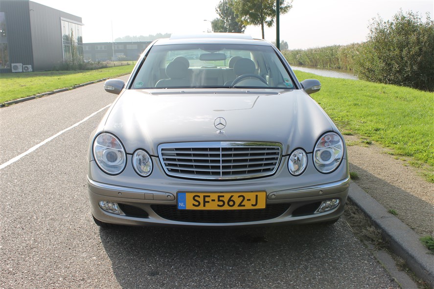 Mercedes E200 Kompressor W211 Nieuwstaat Youngtimer Bijtellingsvriendelijk (14)