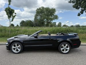 2007 Mustang GT California Special Covertible (11)