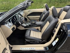 2007 Mustang GT California Special Covertible (22)