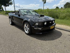 2007 Mustang GT California Special Covertible (31)